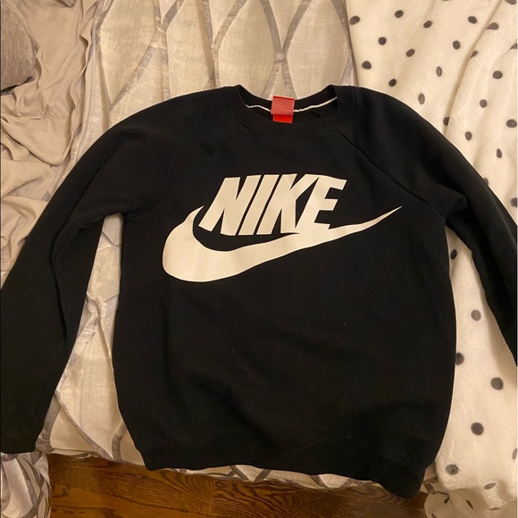 Nike Crewneck - Picture 1 of 3